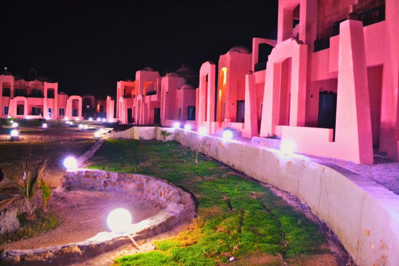 Hostmark Zabargad Beach Resort Abū Ghuşūn Exterior foto