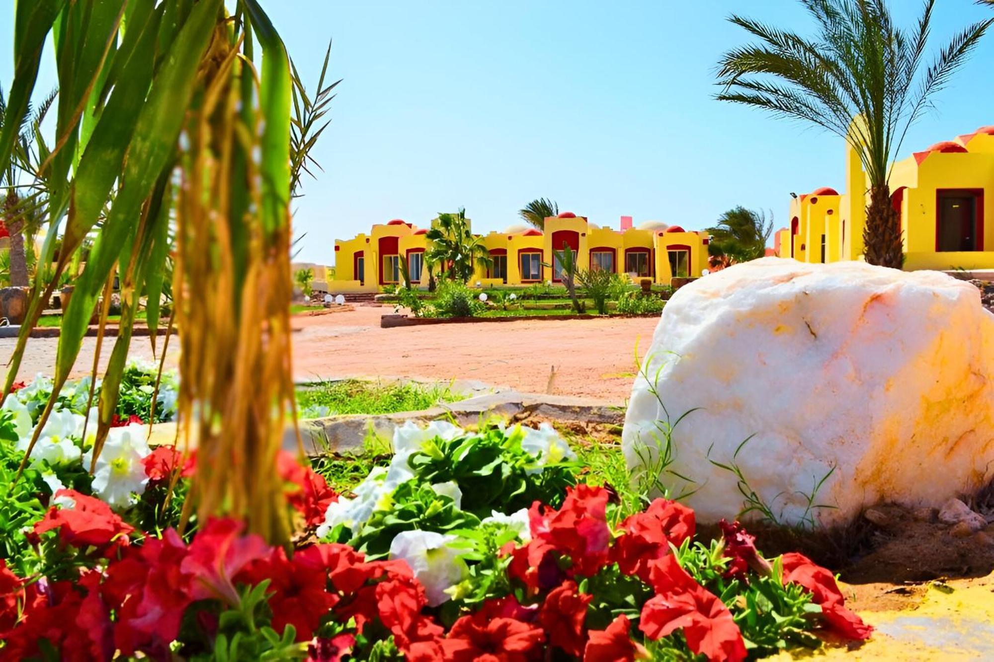 Hostmark Zabargad Beach Resort Abū Ghuşūn Exterior foto