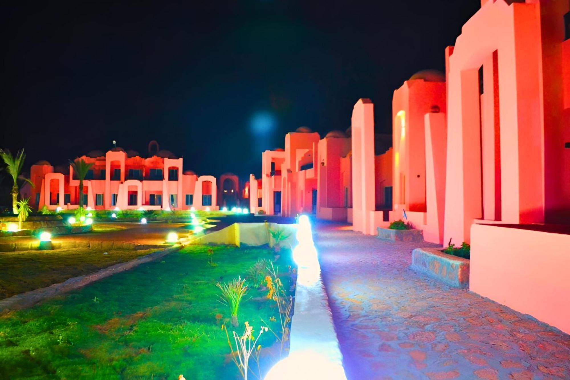 Hostmark Zabargad Beach Resort Abū Ghuşūn Exterior foto