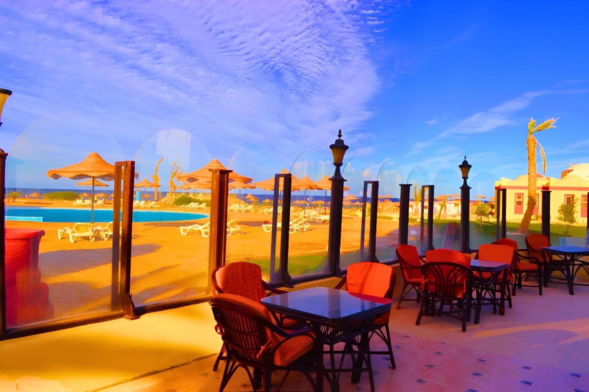 Hostmark Zabargad Beach Resort Abū Ghuşūn Exterior foto