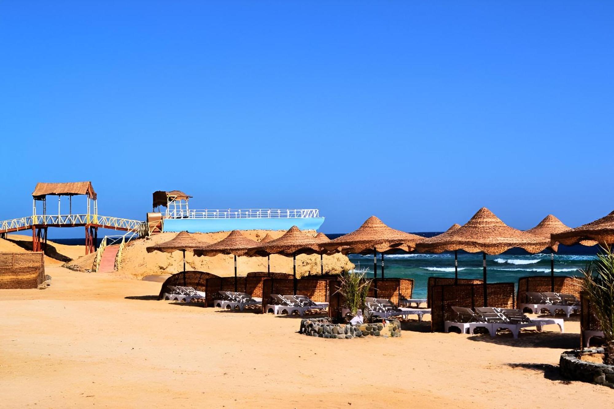 Hostmark Zabargad Beach Resort Abū Ghuşūn Exterior foto